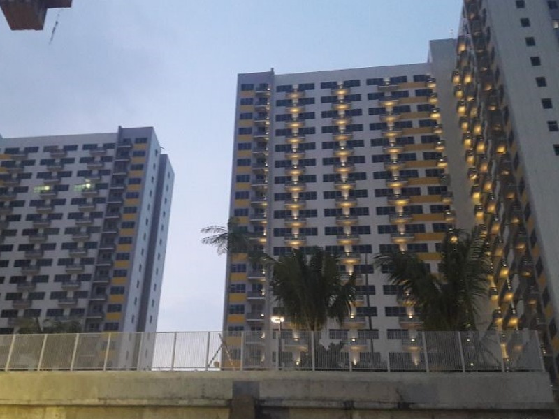 Springlake Apt Bekasi Highrise Painting